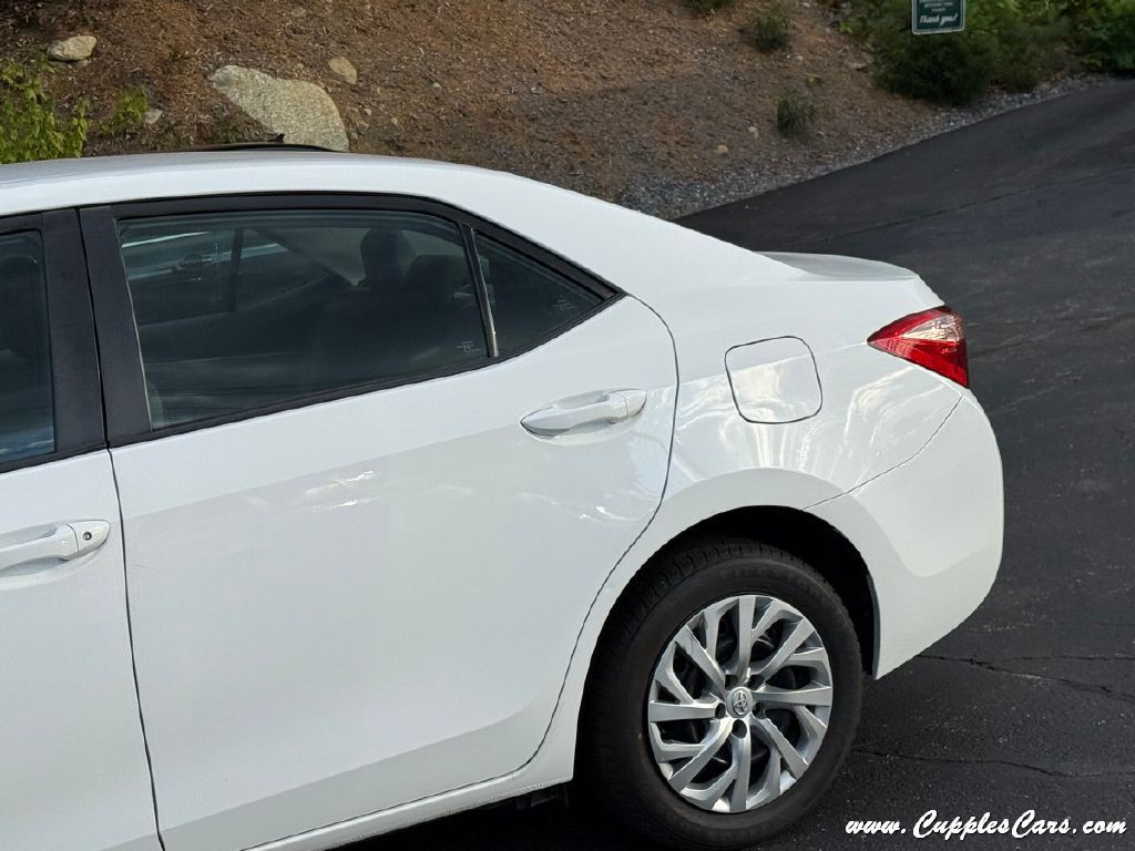 2019 Toyota Corolla Image 35
