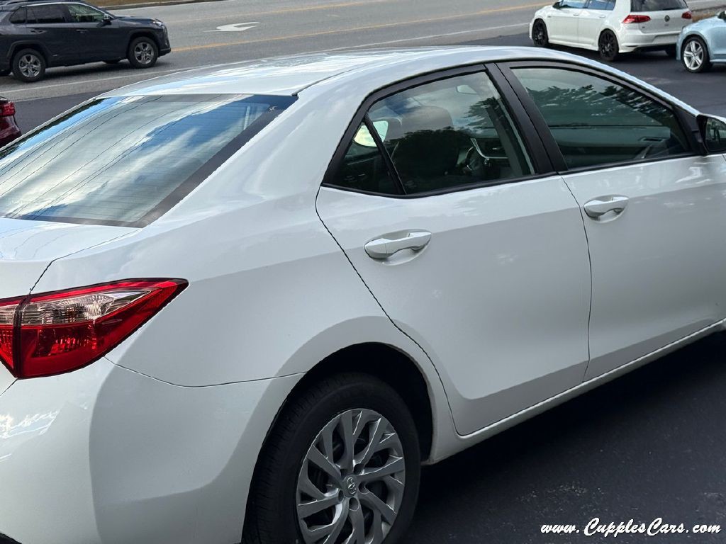 2019 Toyota Corolla Image 38