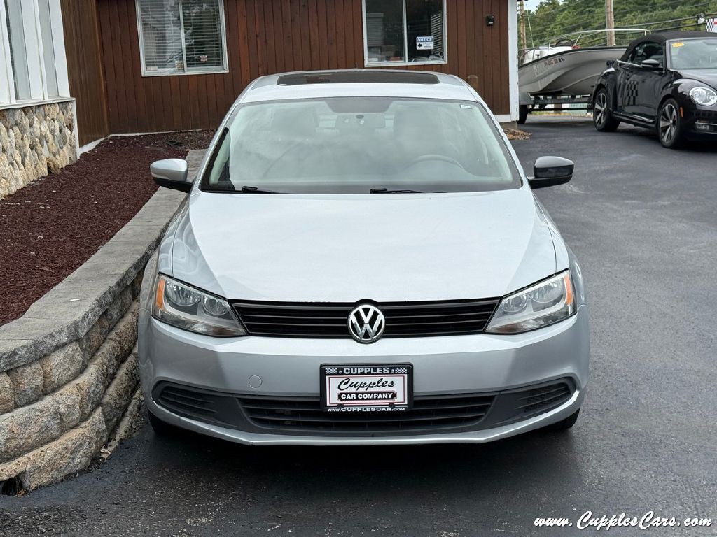 2012 Volkswagen Jetta Image 13