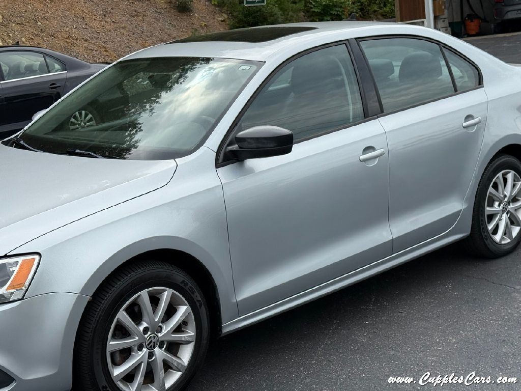 2012 Volkswagen Jetta Image 33