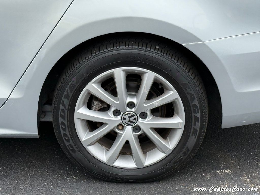 2012 Volkswagen Jetta Image 43