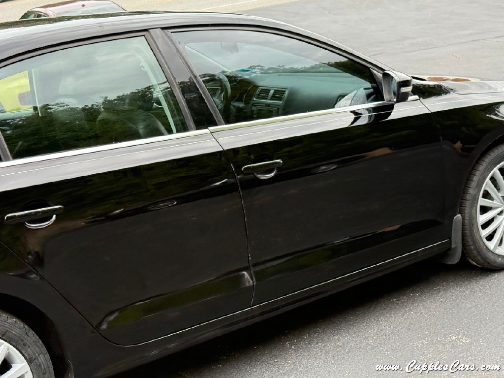 2016 Volkswagen Jetta Image 31