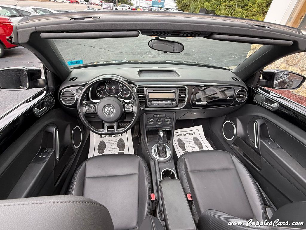 2014 Volkswagen Beetle Image 18