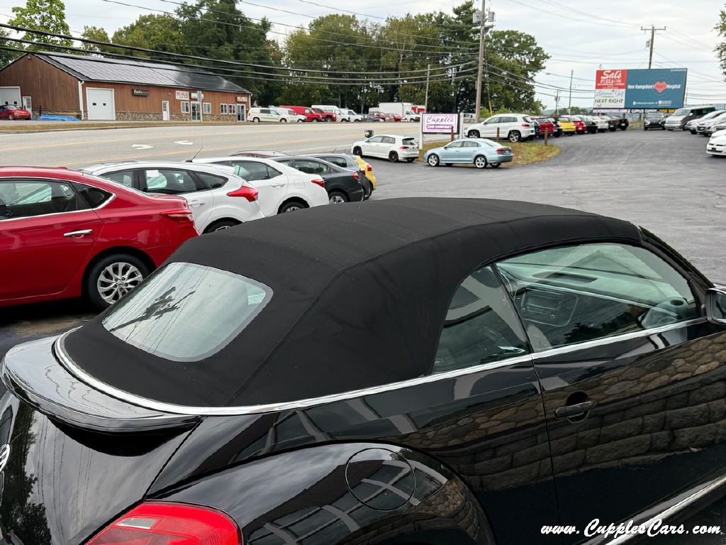 2014 Volkswagen Beetle Image 24