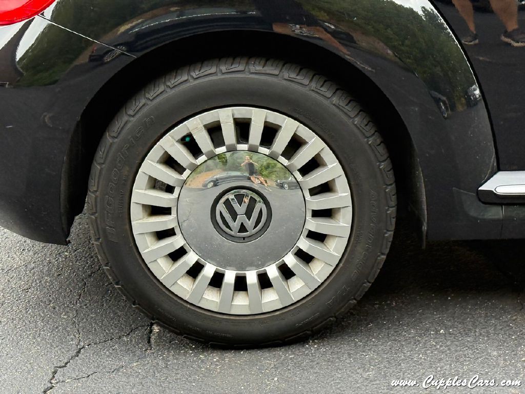 2014 Volkswagen Beetle Image 44