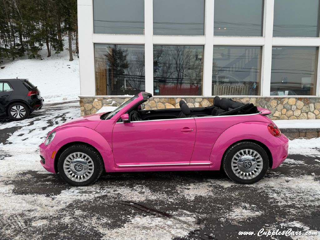 2014 Volkswagen Beetle Image 11