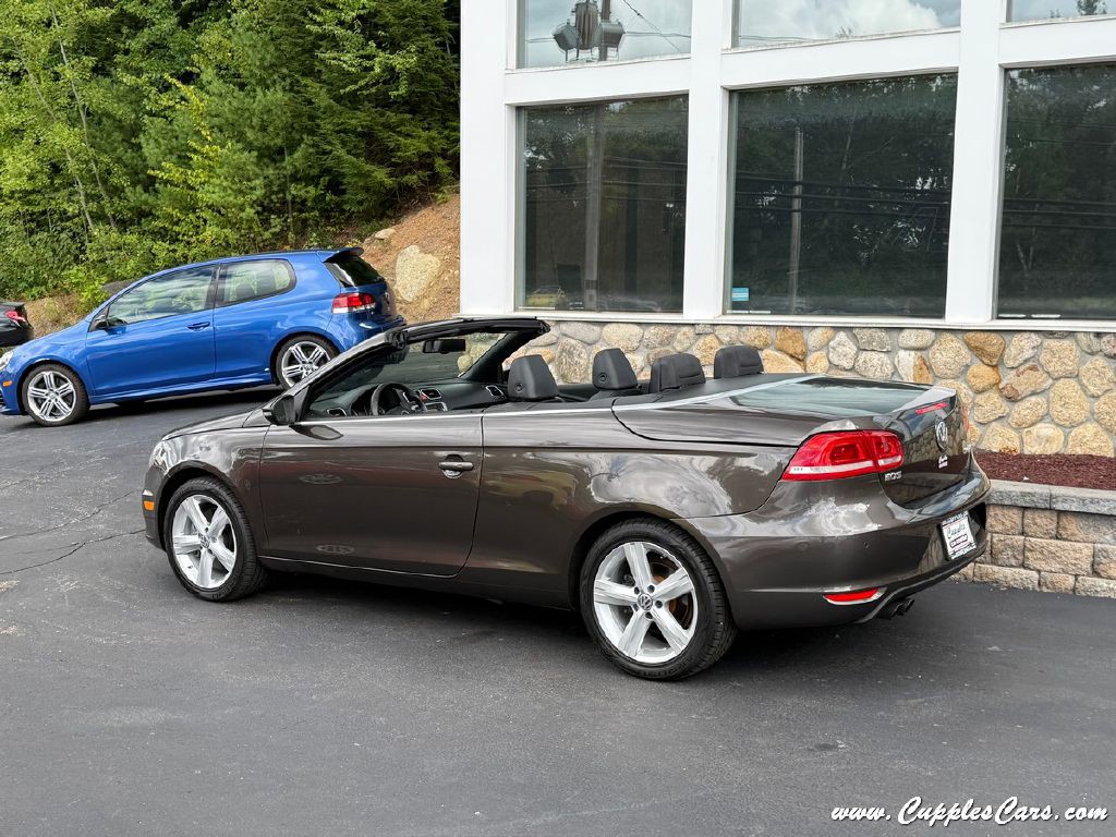 2012 Volkswagen Eos Image 2