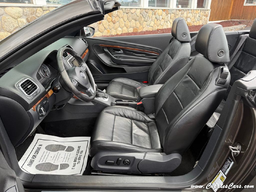 2012 Volkswagen Eos Image 3