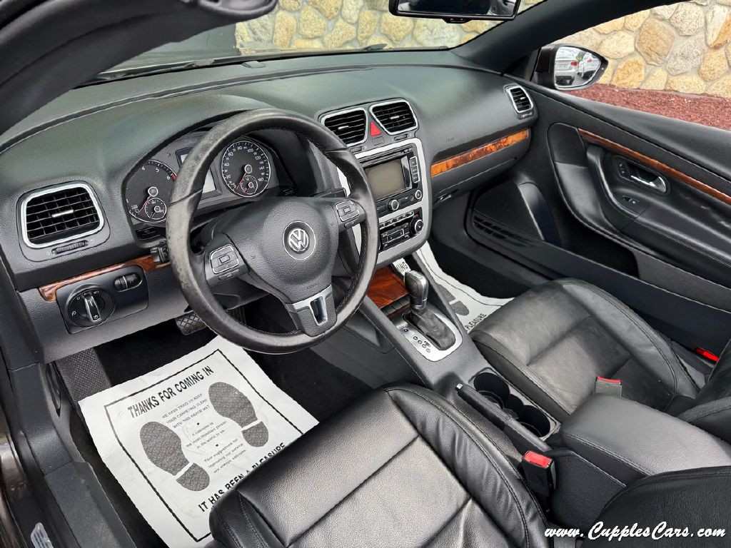 2012 Volkswagen Eos Image 4