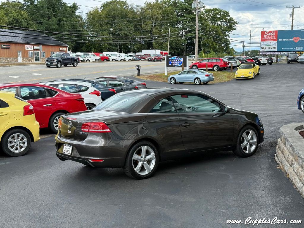 2012 Volkswagen Eos Image 16