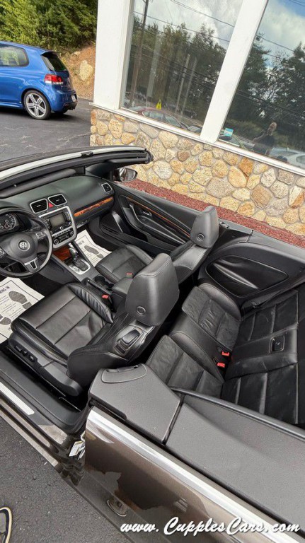 2012 Volkswagen Eos Image 35