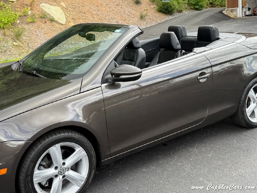2012 Volkswagen Eos Image 38