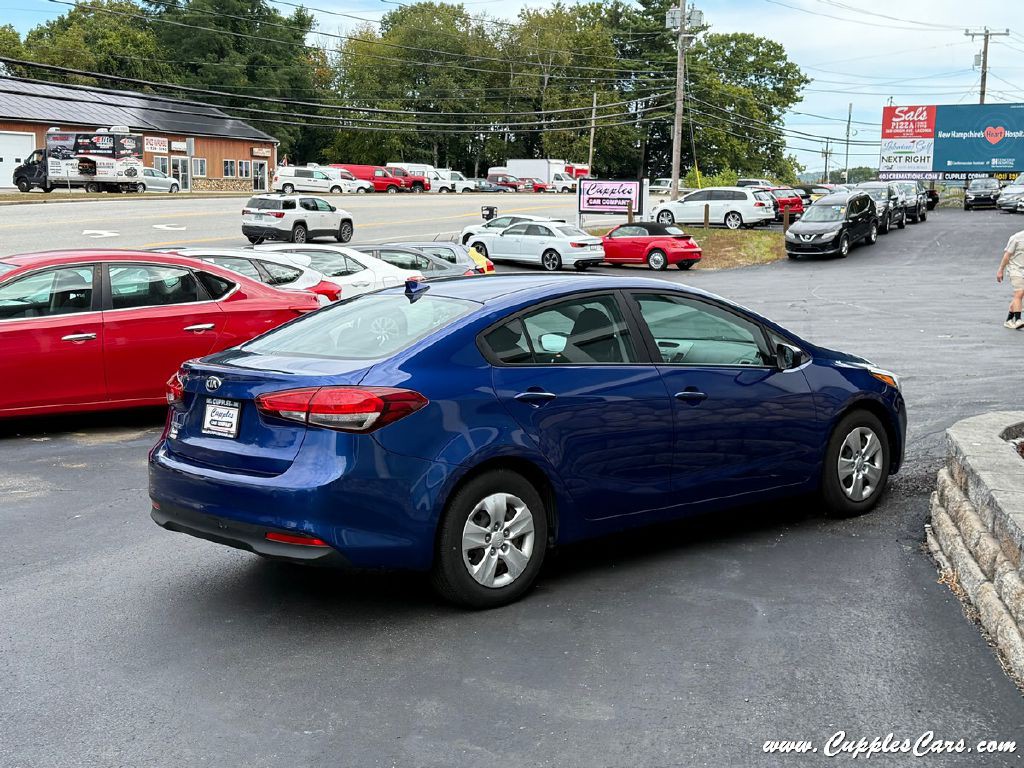 2017 Kia Forte Image 7