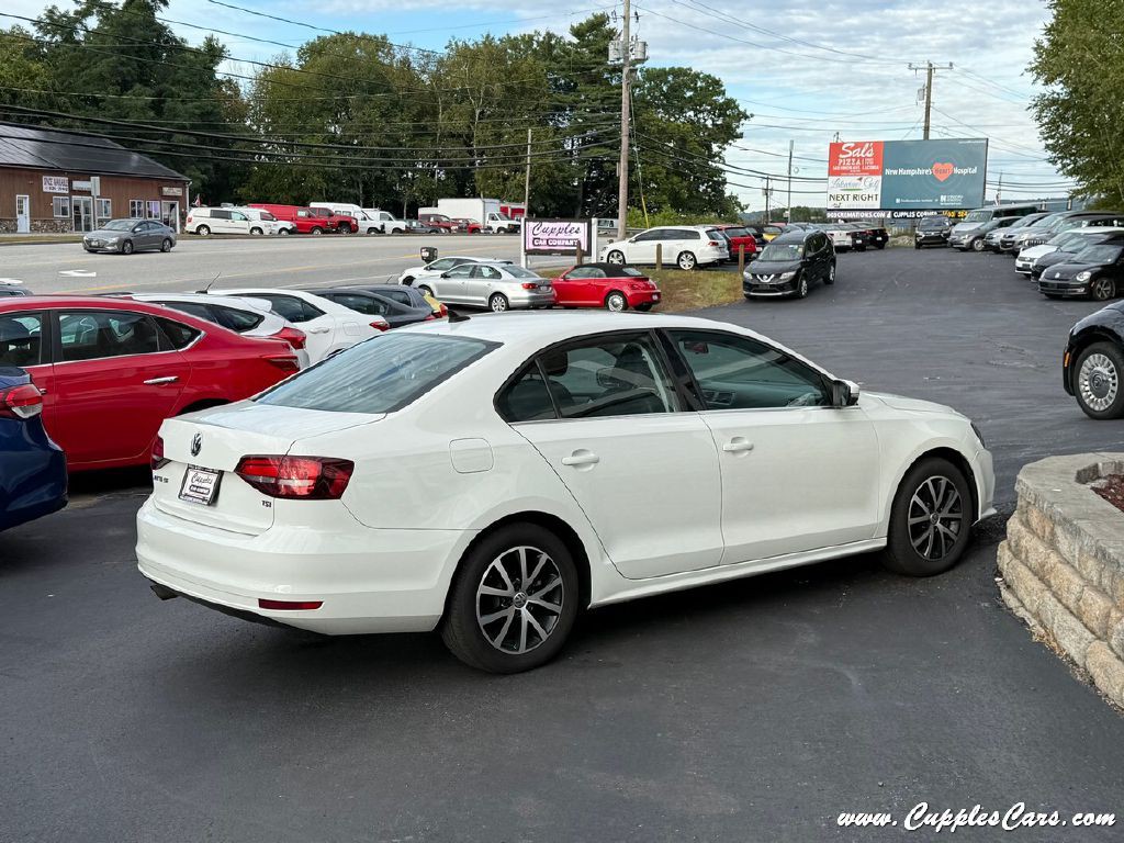 2017 Volkswagen Jetta Image 8
