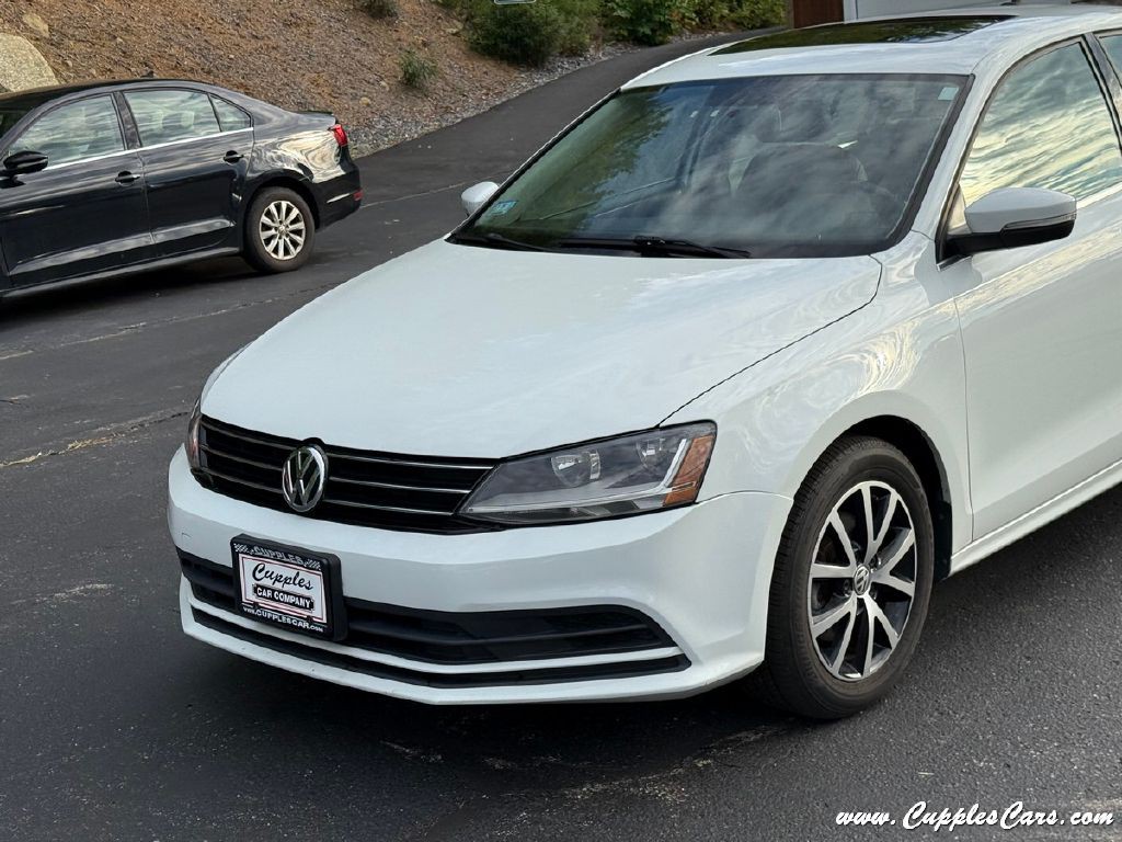 2017 Volkswagen Jetta Image 32