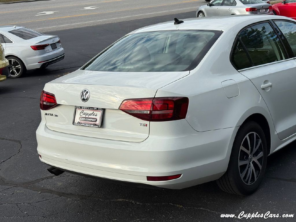 2017 Volkswagen Jetta Image 37