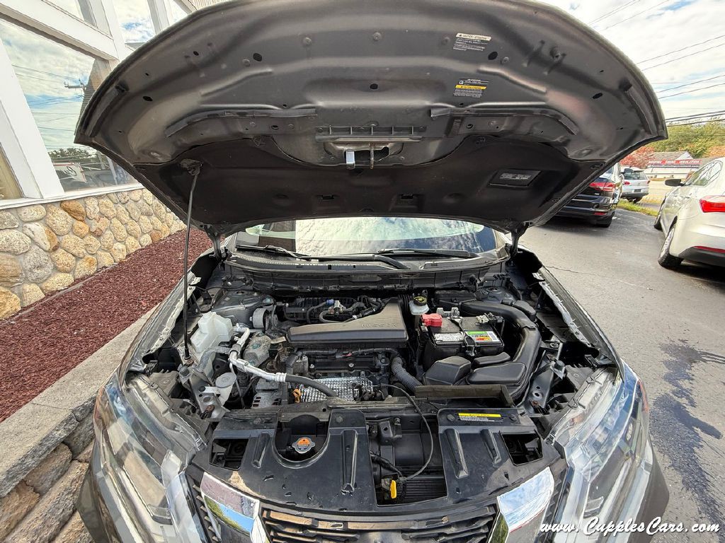 2019 Nissan Rogue Image 14