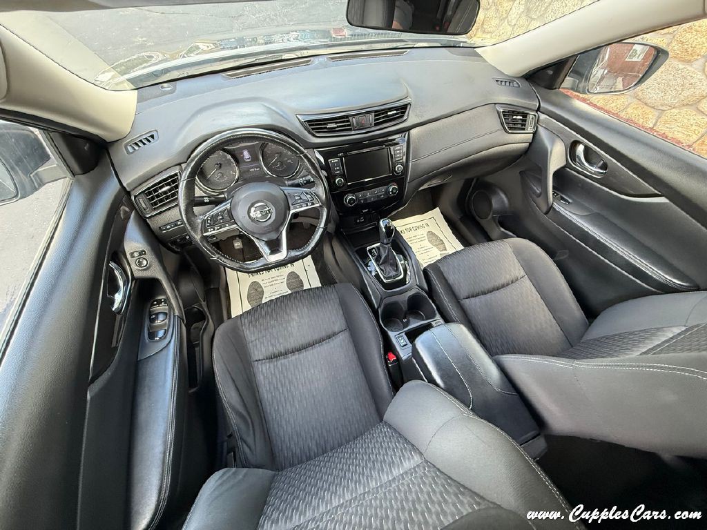 2019 Nissan Rogue Image 21
