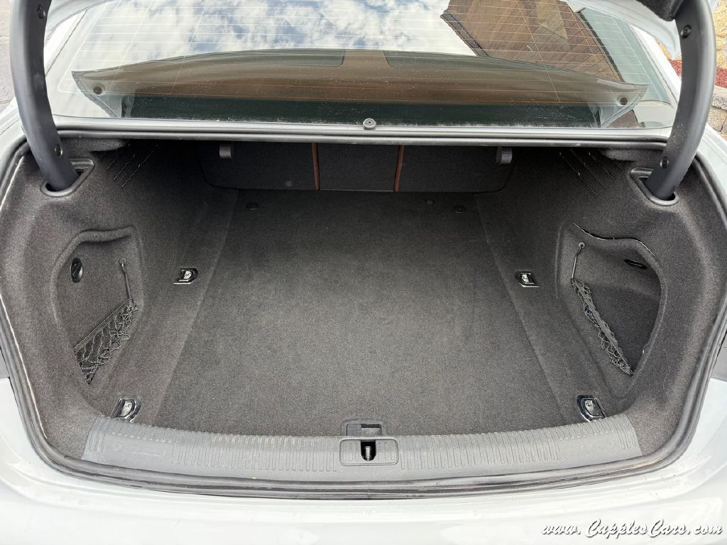 2017 Audi A4 Image 8