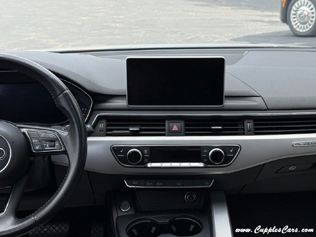 2017 Audi A4 Image 18