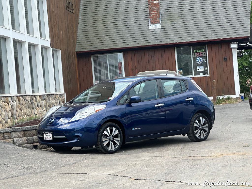 2016 Nissan Leaf Image 1