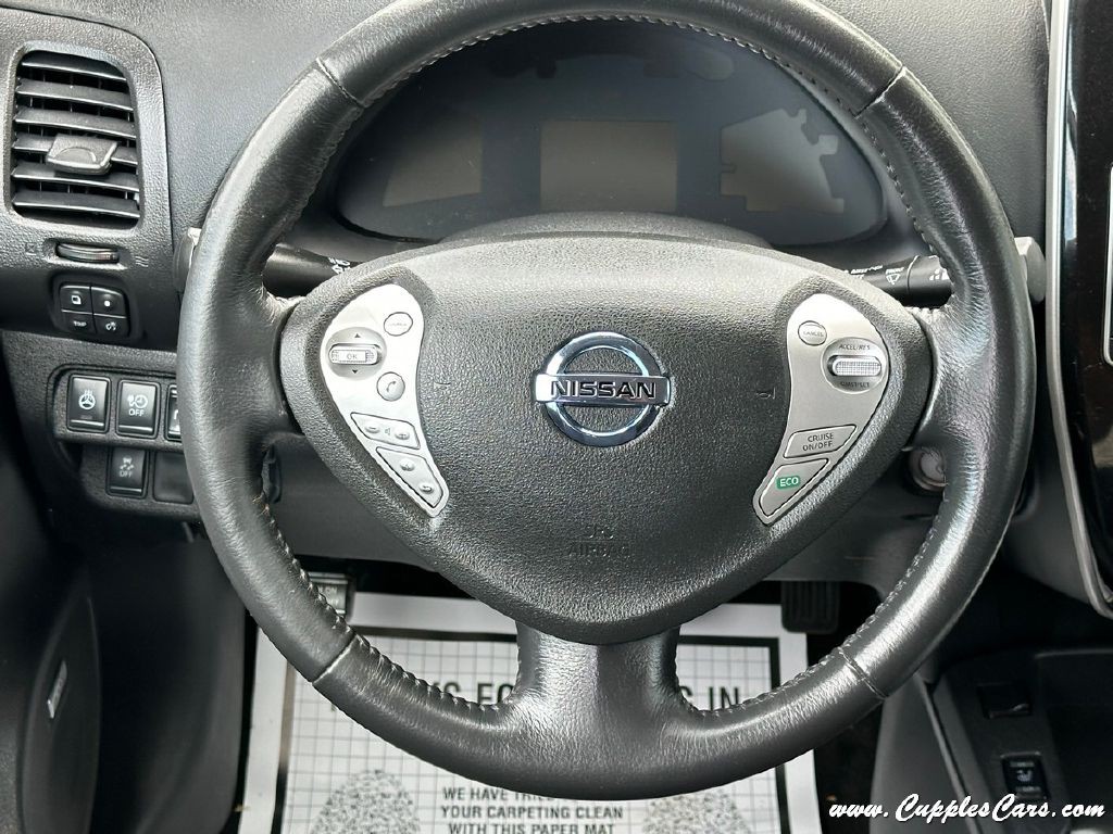 2016 Nissan Leaf Image 20