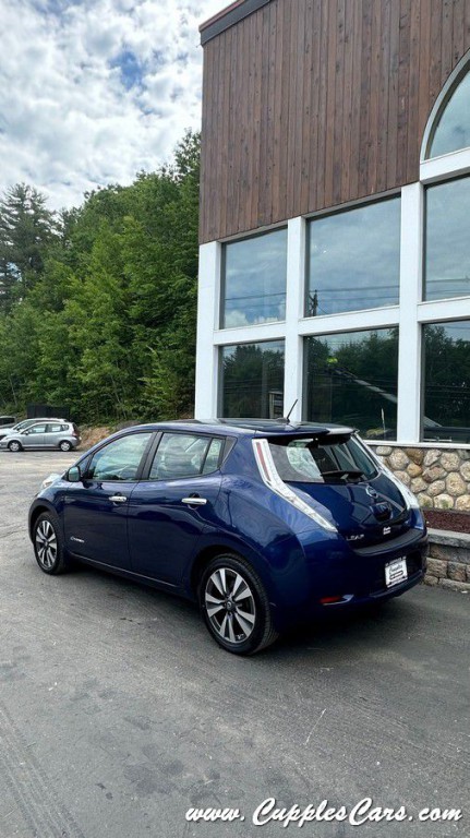 2016 Nissan Leaf Image 31