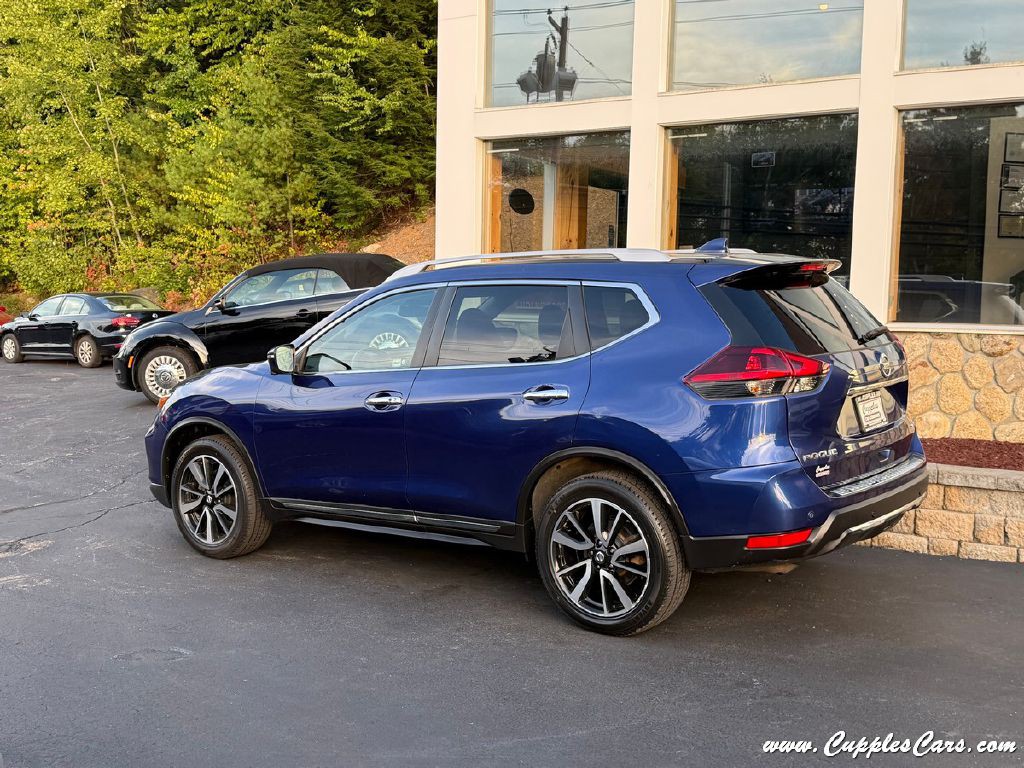 2019 Nissan Rogue Image 2