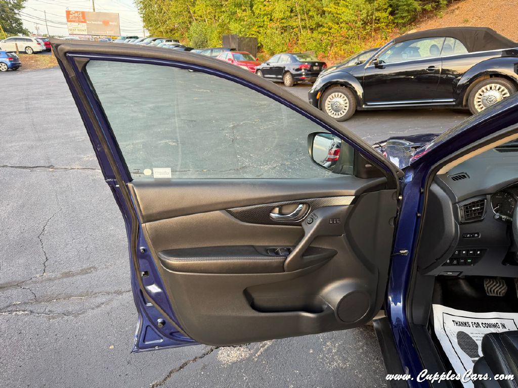 2019 Nissan Rogue Image 5