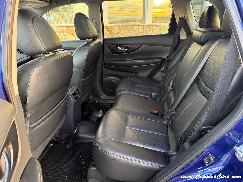 2019 Nissan Rogue Image 7