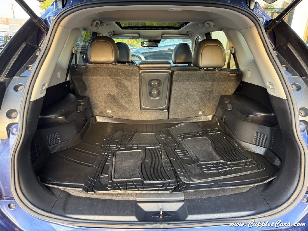 2019 Nissan Rogue Image 9