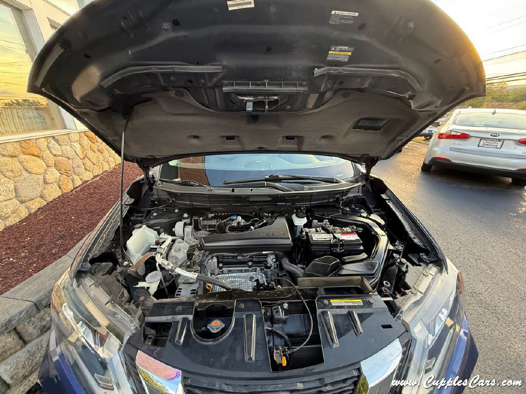 2019 Nissan Rogue Image 17