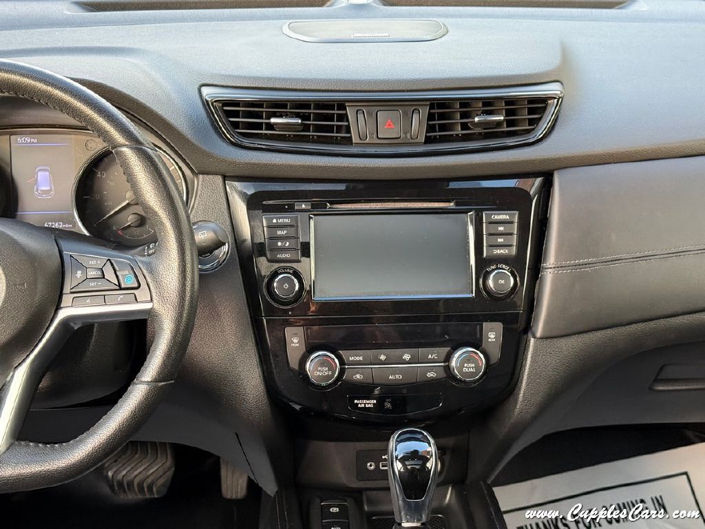 2019 Nissan Rogue Image 20