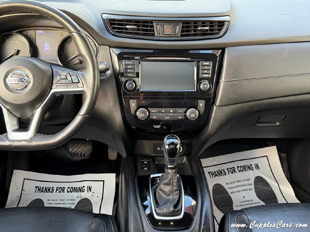 2019 Nissan Rogue Image 21