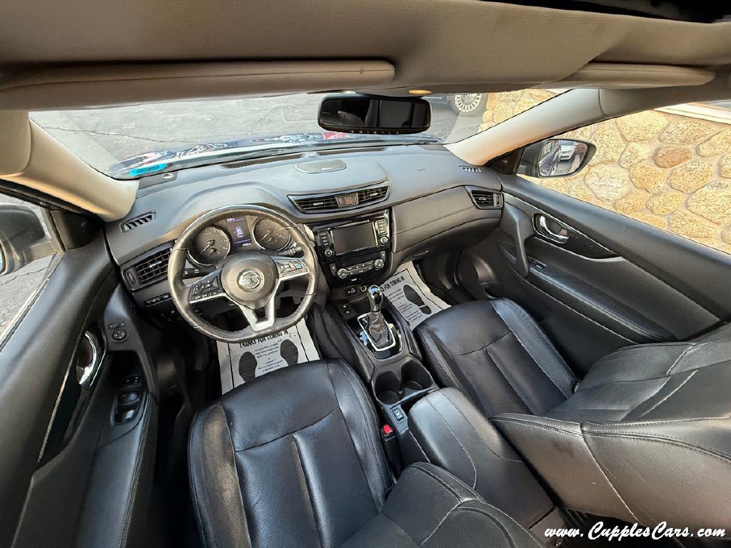 2019 Nissan Rogue Image 24