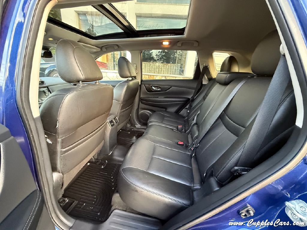 2019 Nissan Rogue Image 25