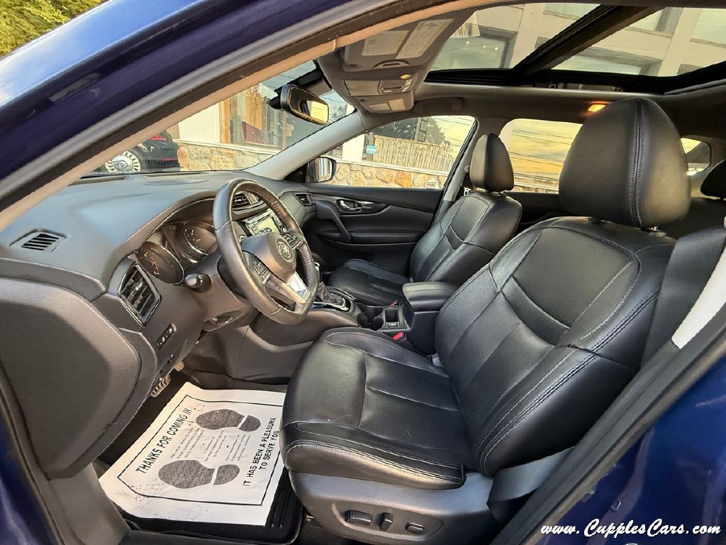 2019 Nissan Rogue Image 26