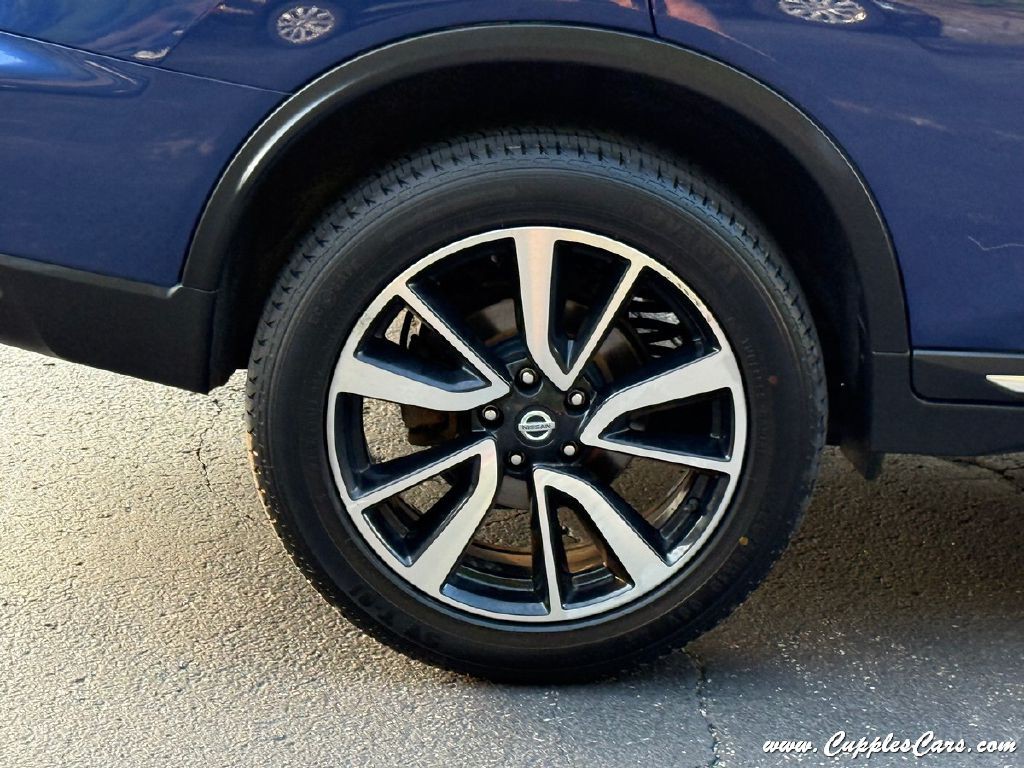 2019 Nissan Rogue Image 48