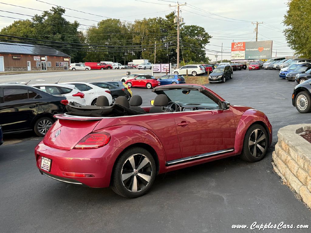2017 Volkswagen Beetle Image 9