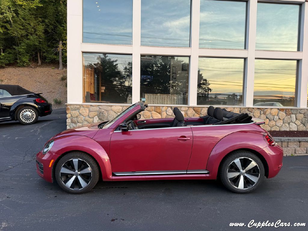 2017 Volkswagen Beetle Image 11