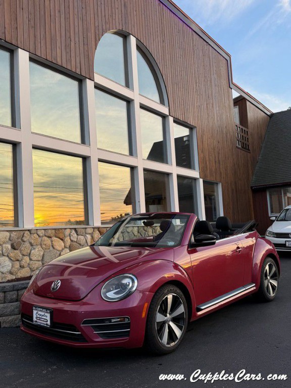 2017 Volkswagen Beetle Image 36