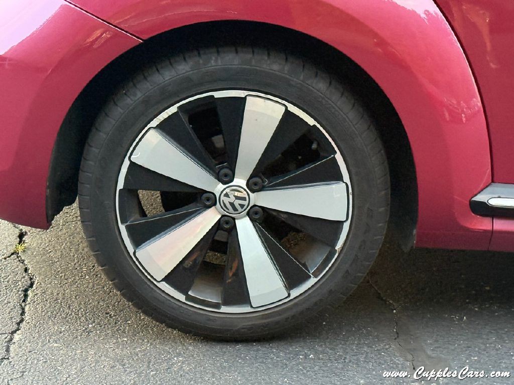 2017 Volkswagen Beetle Image 47