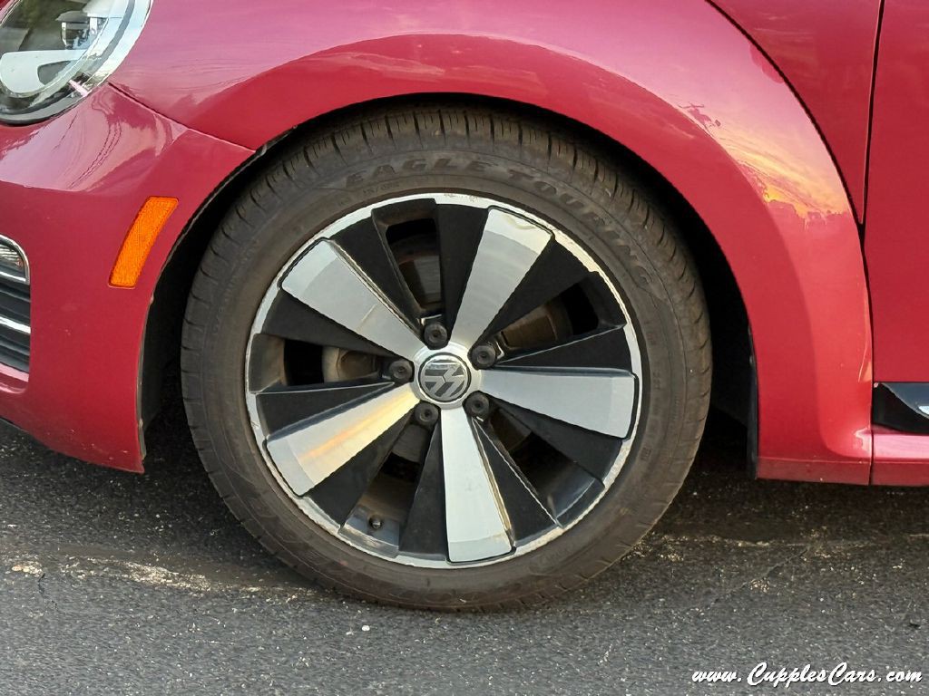 2017 Volkswagen Beetle Image 49