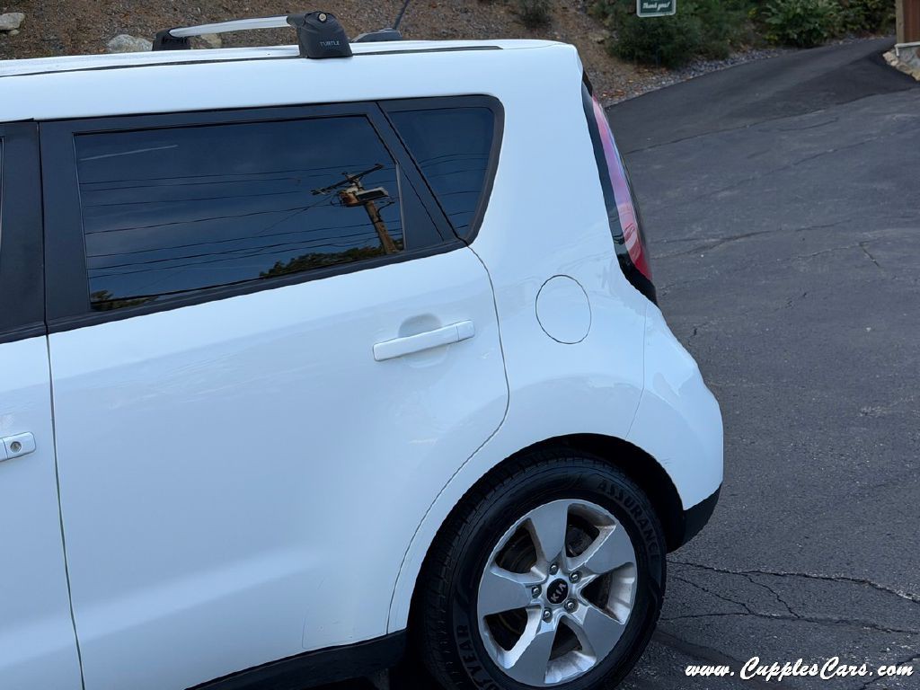 2019 Kia Soul Image 34