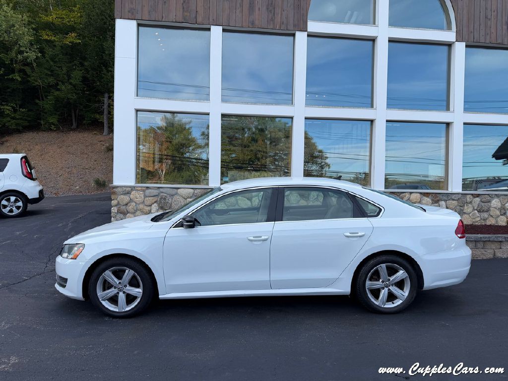 2013 Volkswagen Passat Image 10