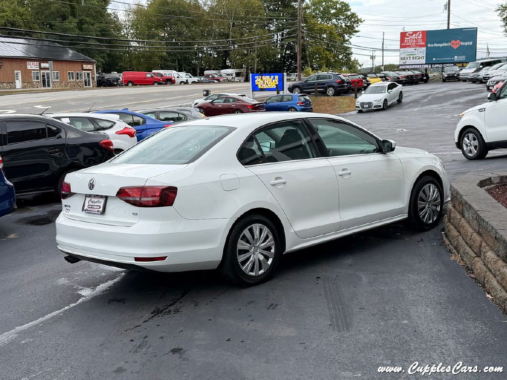 2017 Volkswagen Jetta Image 8