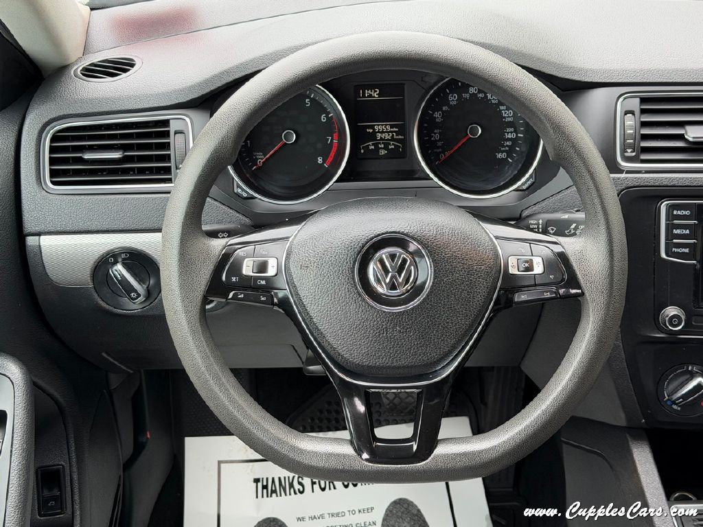 2017 Volkswagen Jetta Image 19
