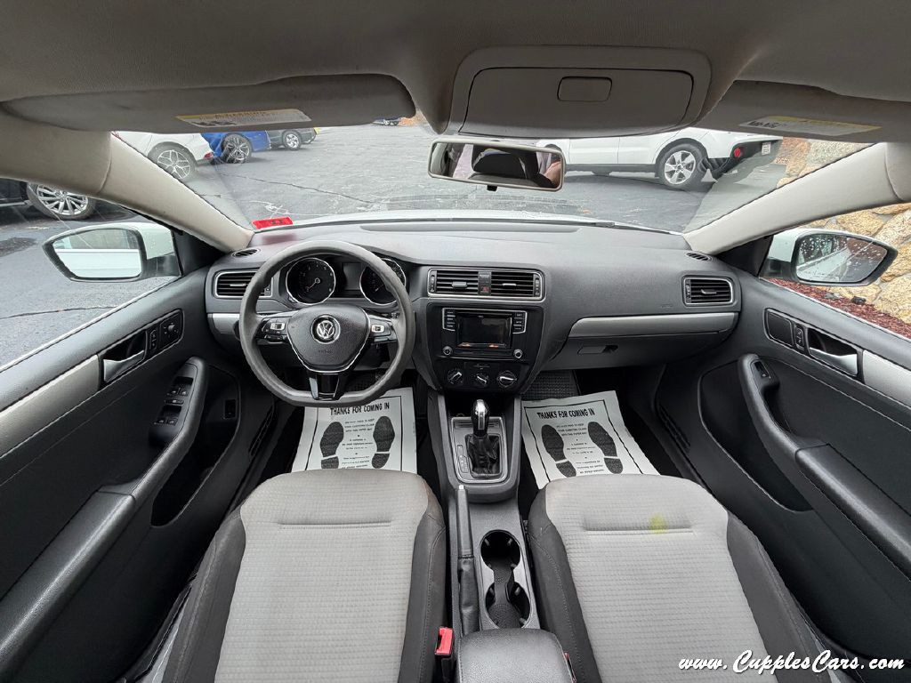 2017 Volkswagen Jetta Image 20