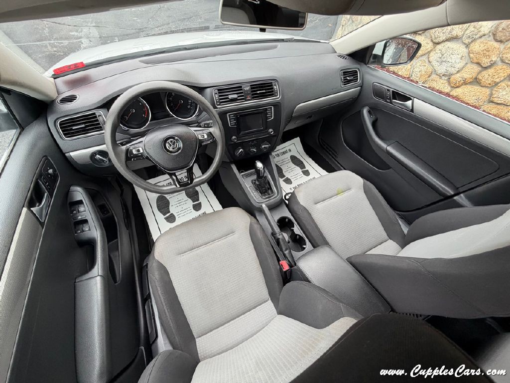 2017 Volkswagen Jetta Image 21