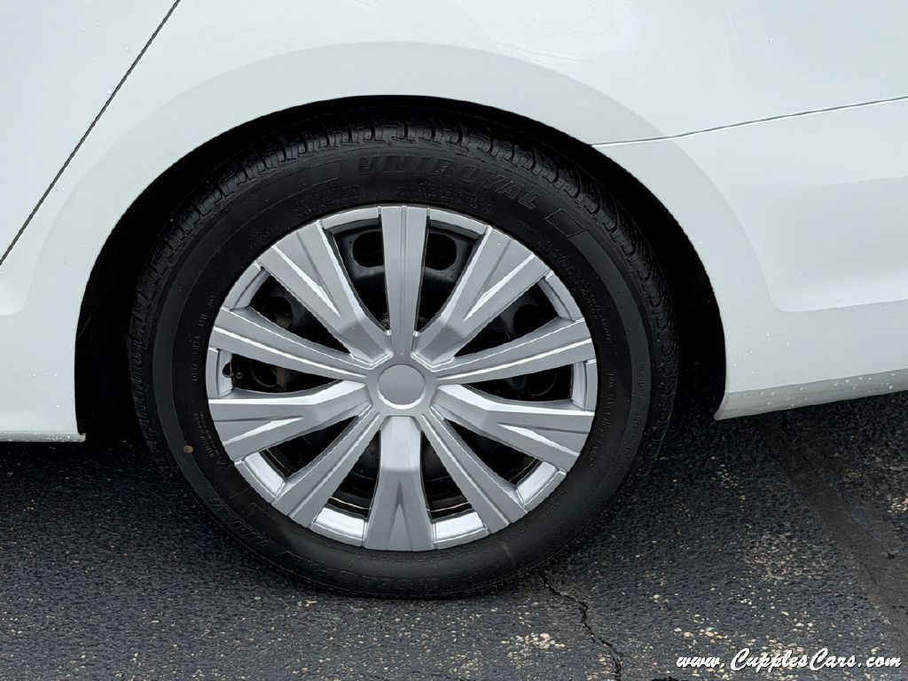 2017 Volkswagen Jetta Image 43